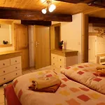 Ferienhof-gerda-ferienwohnung-storchennest 公寓 Oberkirnach