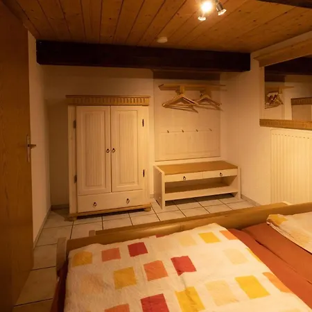 Apartament Ferienhof-gerda-ferienwohnung-storchennest Oberkirnach