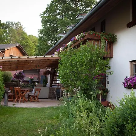 Ferienhof-gerda-ferienwohnung-storchennest Apartment