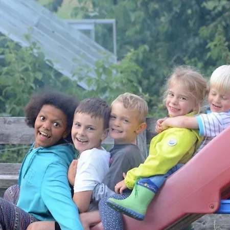 Ferienhof-gerda-ferienwohnung-storchennest *