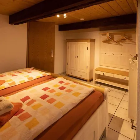 Ferienhof-gerda-ferienwohnung-storchennest Oberkirnach